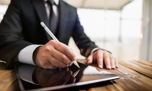 Same day courier in Newquay delivering urgent parcels to Town Centre, Crantock, Perranporth, and Quintrell Downs with fast, secure service.