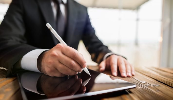 Same day courier in Newquay delivering urgent parcels to Town Centre, Crantock, Perranporth, and Quintrell Downs with fast, secure service.